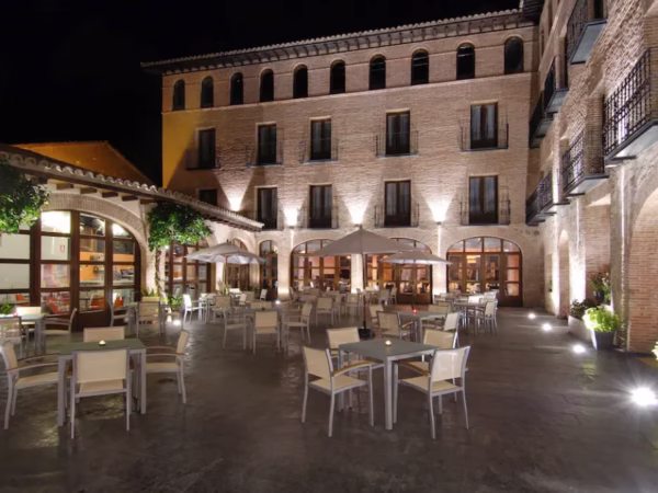 🏰Escapada con encanto en Daroca en el Hotel Cienbalcones🏨