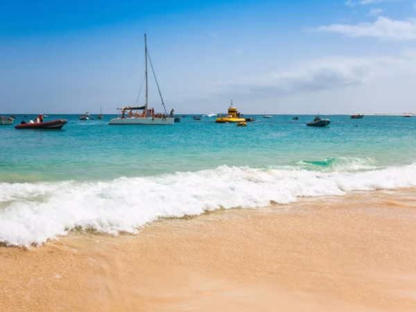 🌴Verano tropical en Isla de Sal (Cabo Verde) con vuelos y Hotel Dunas de Sal 4⭐🏖️