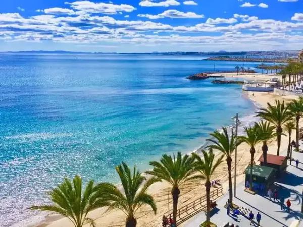 🌊Escapada junto al mar en Torrevieja en Ona Aldea del Mar🏖️