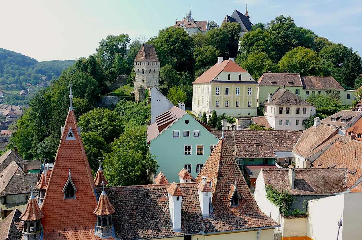 🏰Escapada a Transilvania con vuelo + Hotel Central Park en Sighisoara🏰