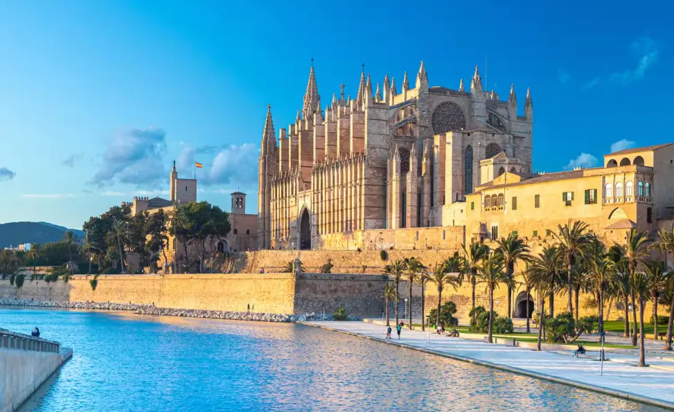 Escapada de 7 noches en Mallorca en el Aparthotel Marina Drach 4*