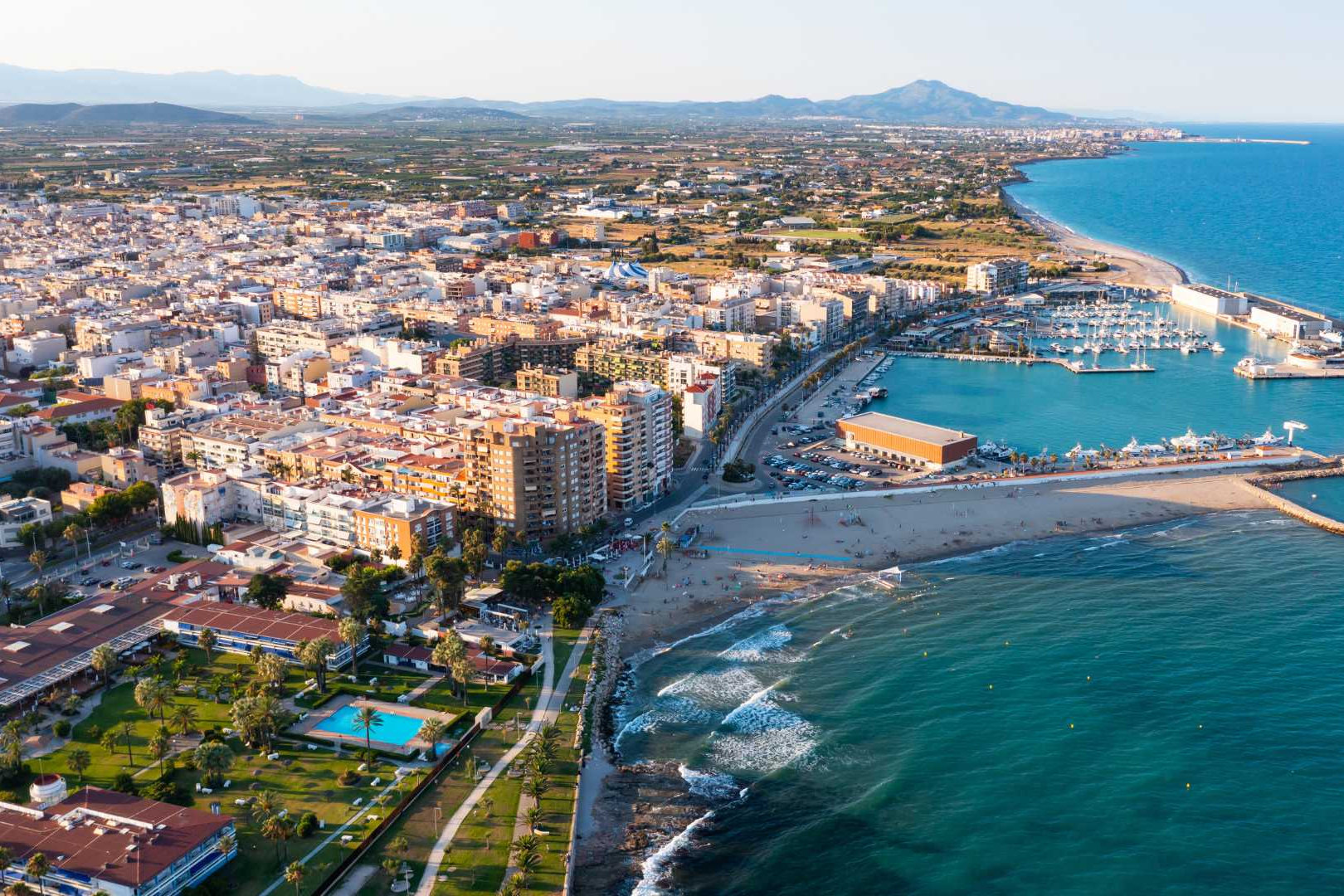 Benicarló junto a la playa: 10 noches en Apartamentos Benicarló Lowcost 3000