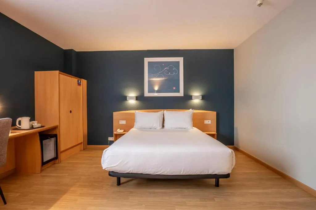 Travelodge Murcia: escapada a Murcia con alojamiento y desayuno opcional