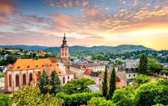 7 noches en Baden-Baden en el Leonardo Royal Hotel Baden 4★ con spa y piscina cubierta