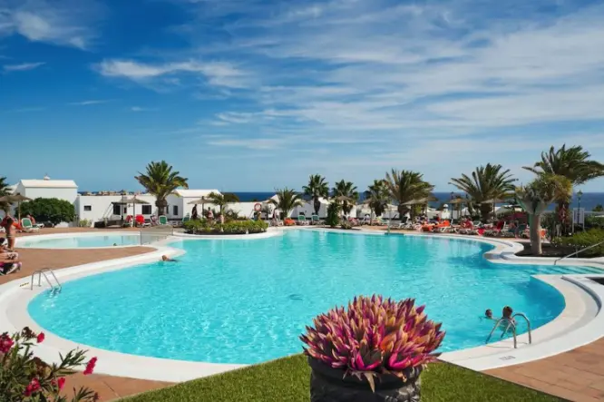 ILUNION Costa Sal Lanzarote: escapada de 5 noches en Puerto del Carmen
