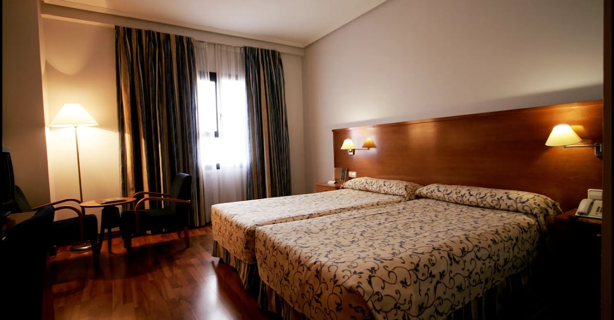 Escapada a Cáceres en el Extremadura Hotel 4 estrellas con desayuno incluido