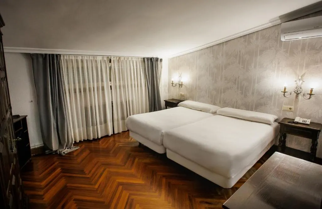 Escapada a Ciudad Rodrigo en el Hotel Conde Rodrigo II by eme hoteles 4*