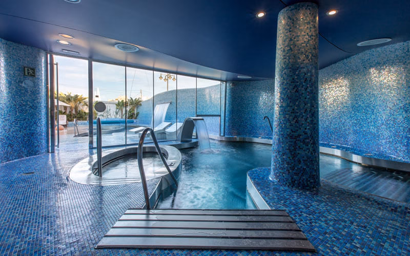 Circuito de hidroterapia del spa de Las Arenas Balneario Resort, Valencia